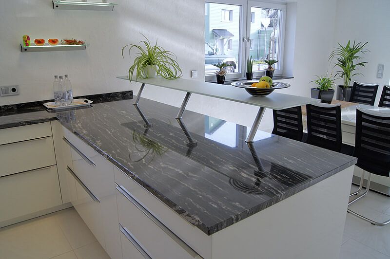 Küchenarbeitsplatten aus Naturstein in Güglingen | Schwarzkopf GmbH